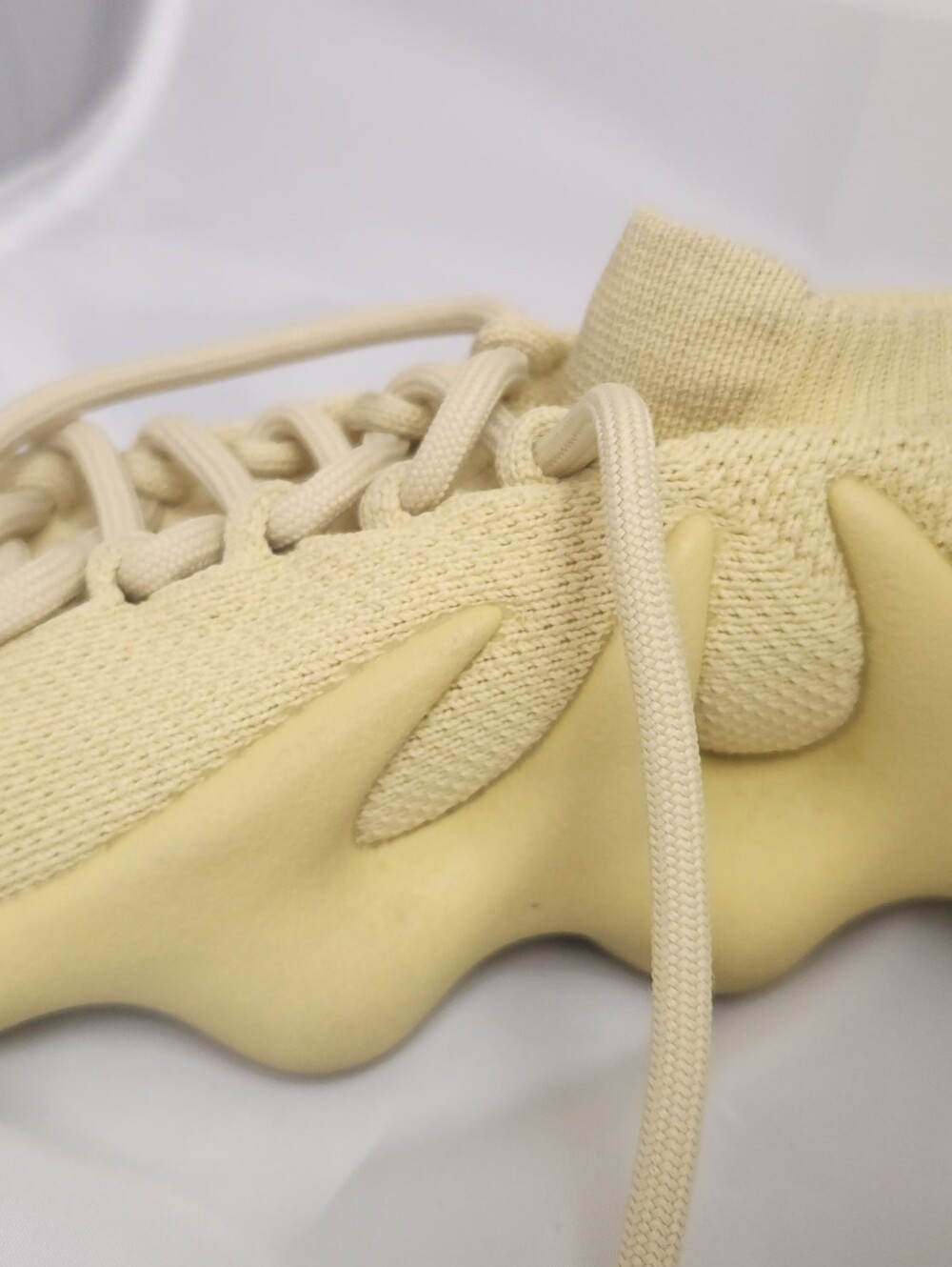 Adidas Yeezy 450 Sulfur Cream Yellow Mesh Athletic Sneakers - Picture 11 of 11